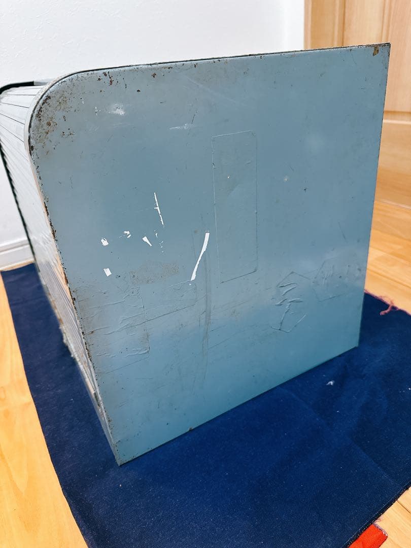 ヴィンテージ 蛇腹 スチール シャッターケース