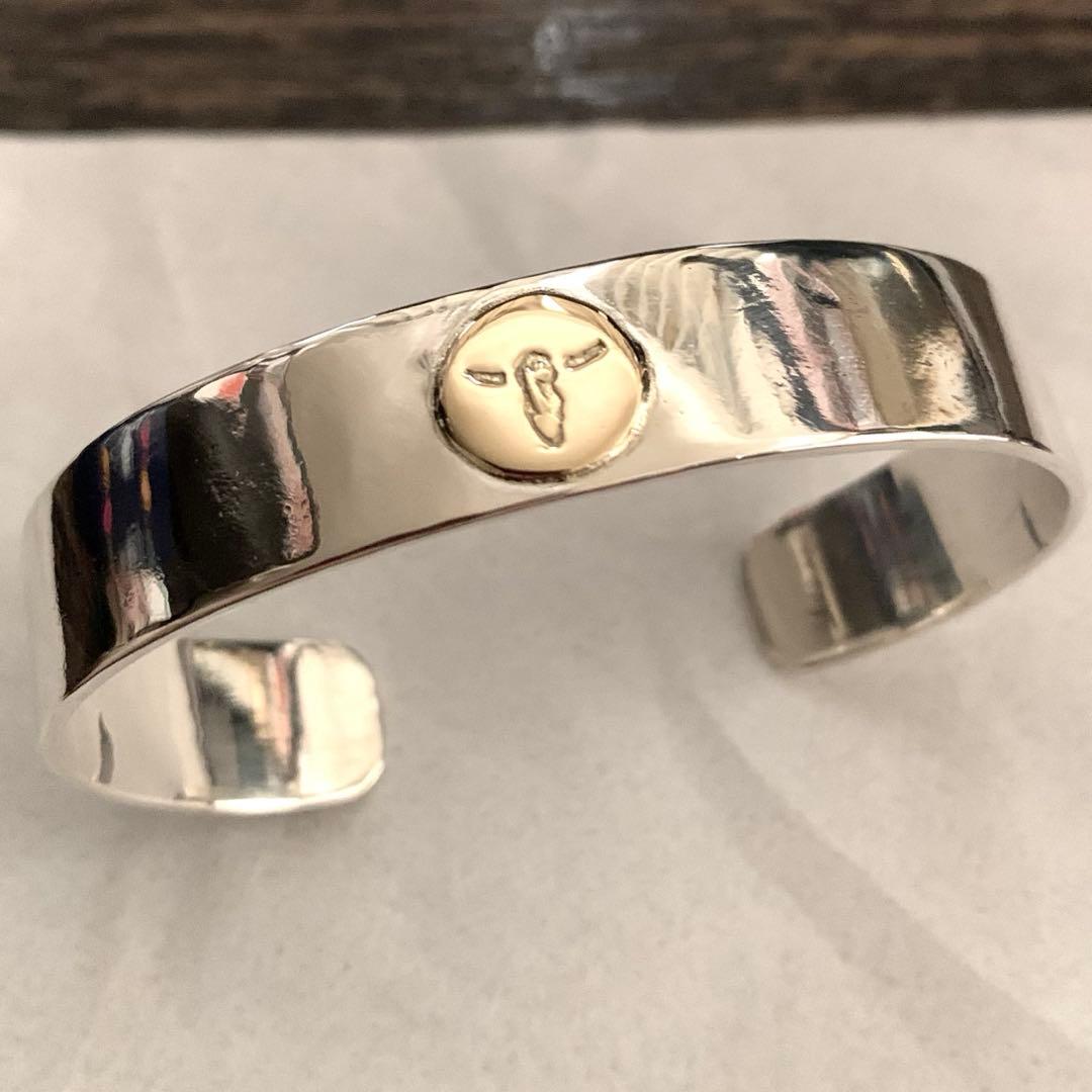 M タディ&キング　極美品　平打ち　バングル　k18 GP ロングホーン