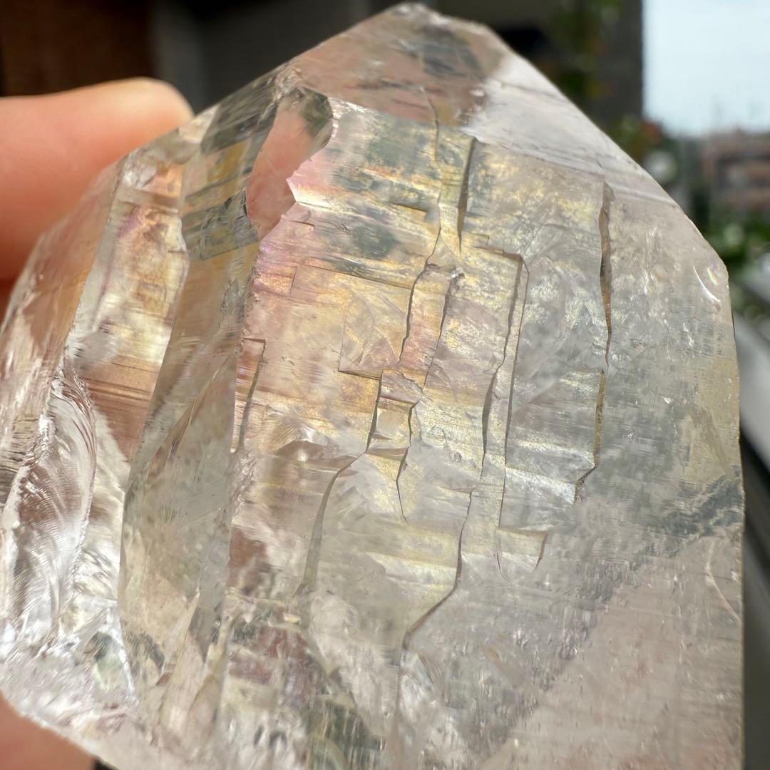 ヒマラヤ水晶　124.5g 台座付き　成長線　接合線 原石 自然石⑤