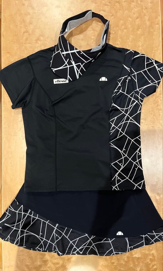 希少　ellesse テニスウェア　3点セット　ブラック　サイズM エレッセ