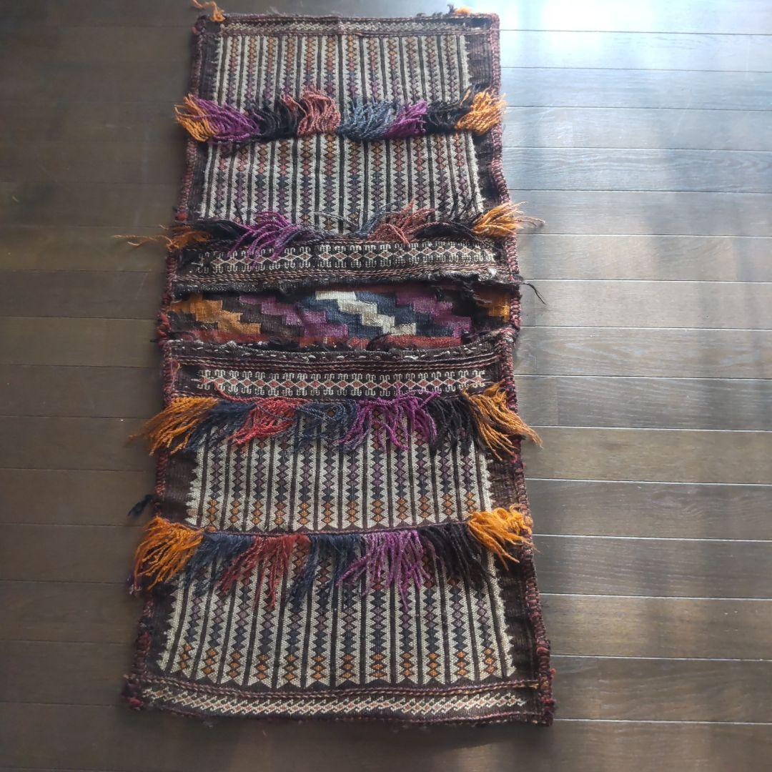 バルーチ族　ホルジン