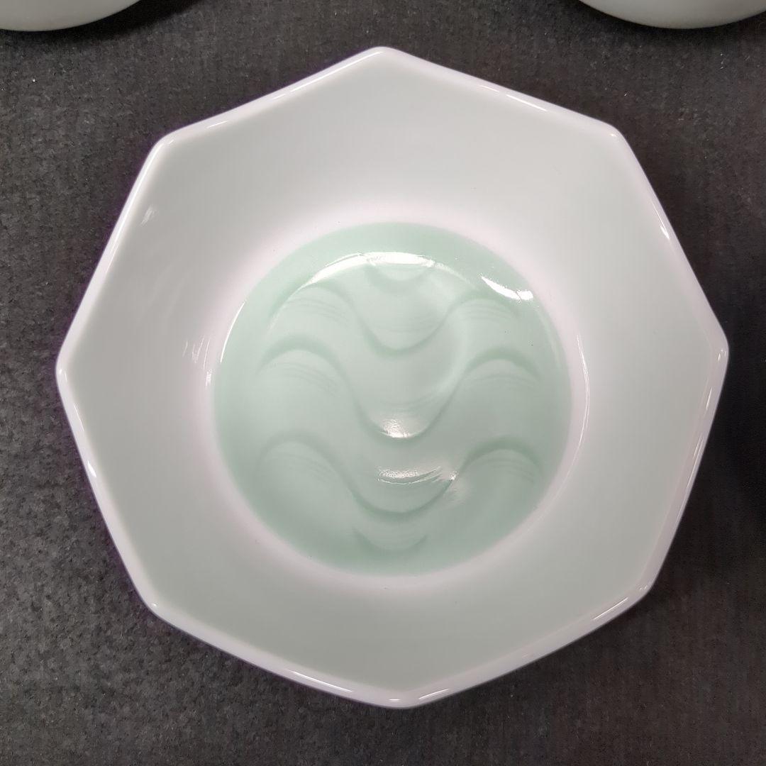 人間国宝　井上萬二作　井上萬二窯　青白磁波刻文　小鉢５個