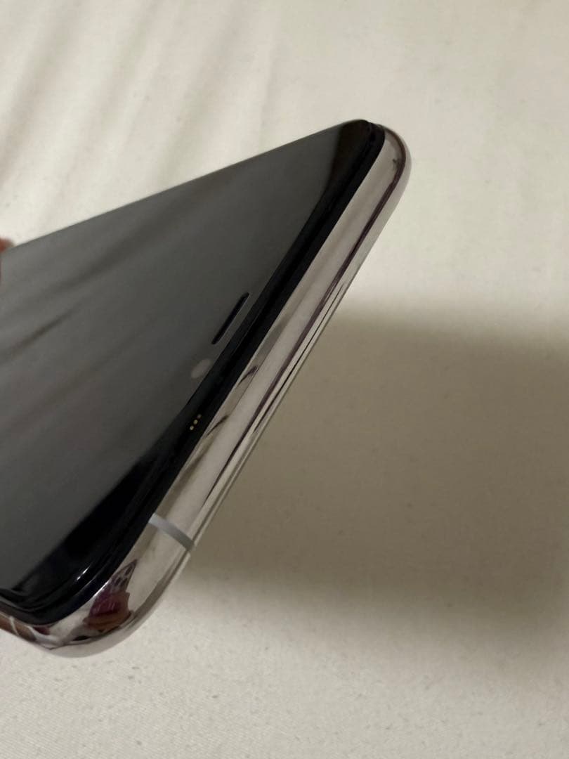 Apple iPhone 11 Pro Maxシルバー　256GB