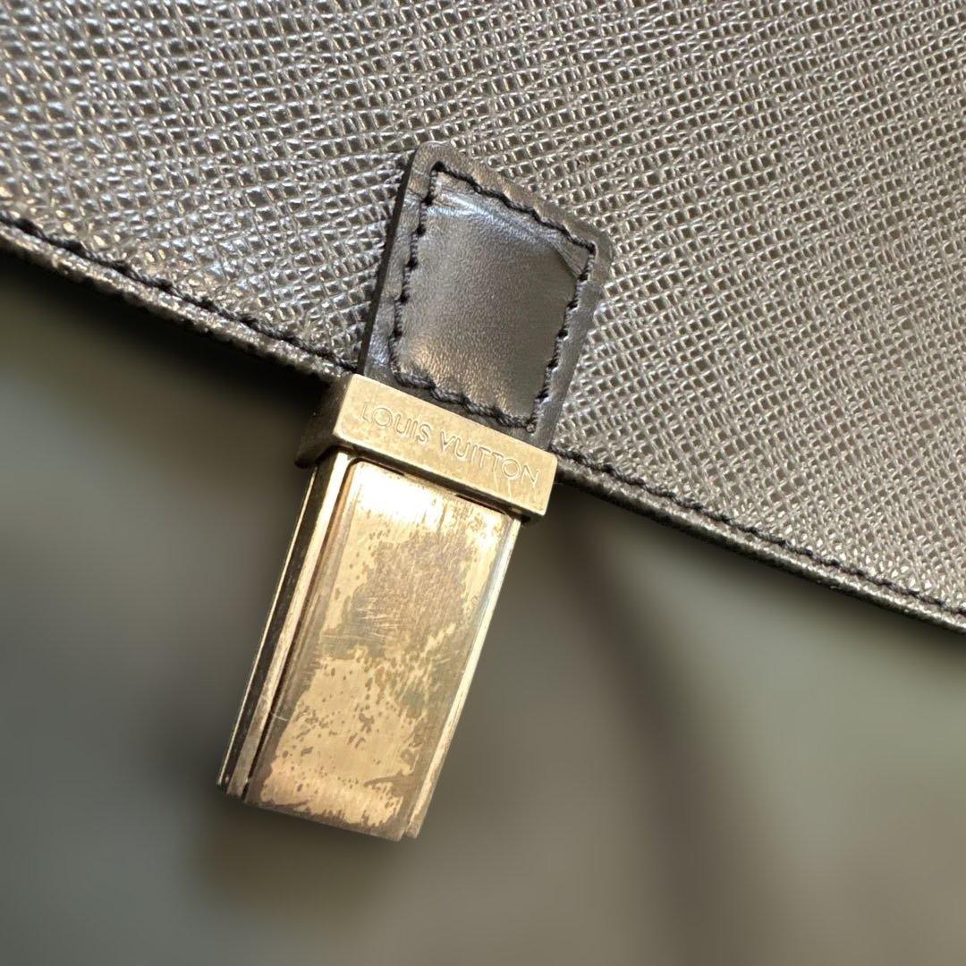 ルイヴィトン　タイガ　サラトヴGM　M30882　LV　アルドワーズ