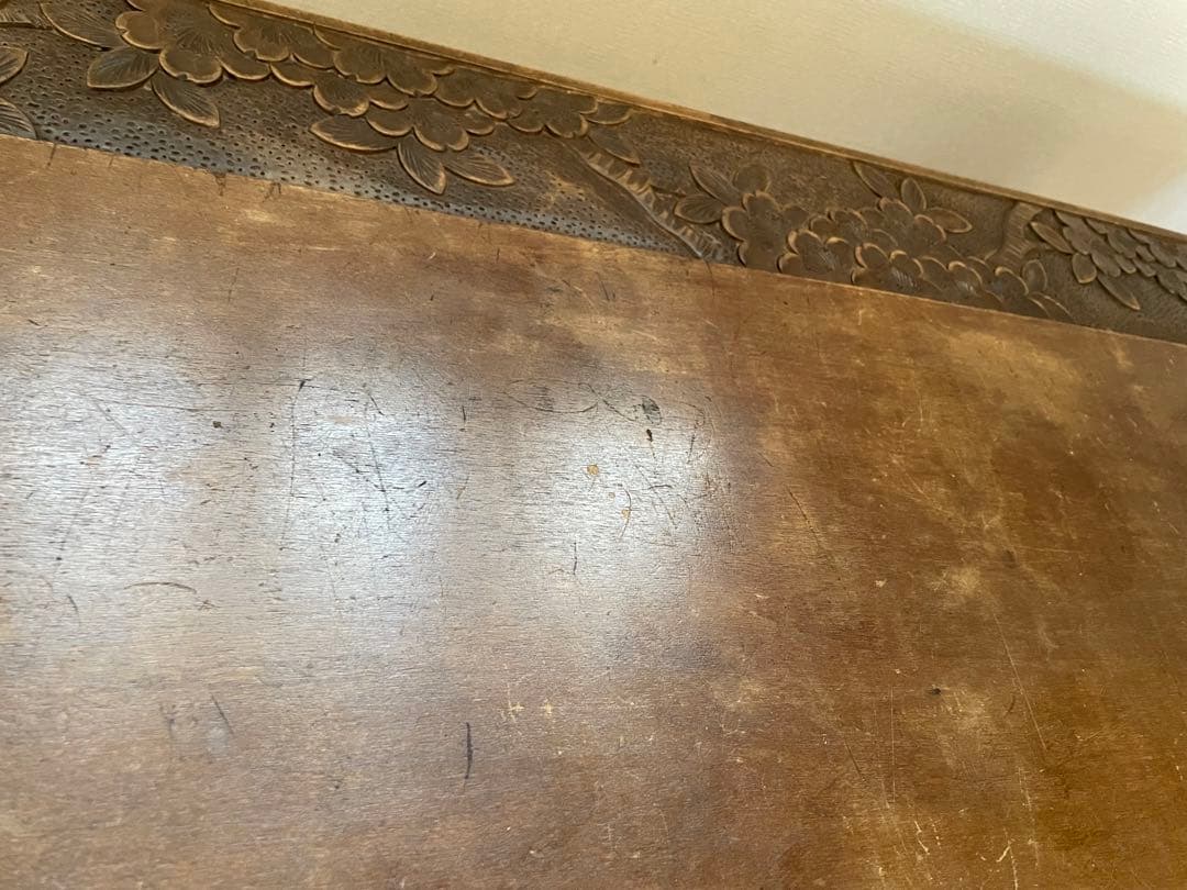 tuttorikogaraさま専用！アンティーク　軽井沢彫　机　座卓