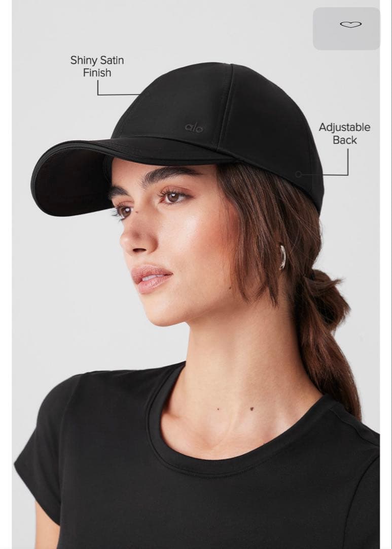本物！　新品未使用　タグ付き　alo ショイニーサテンキャップ　ブラック