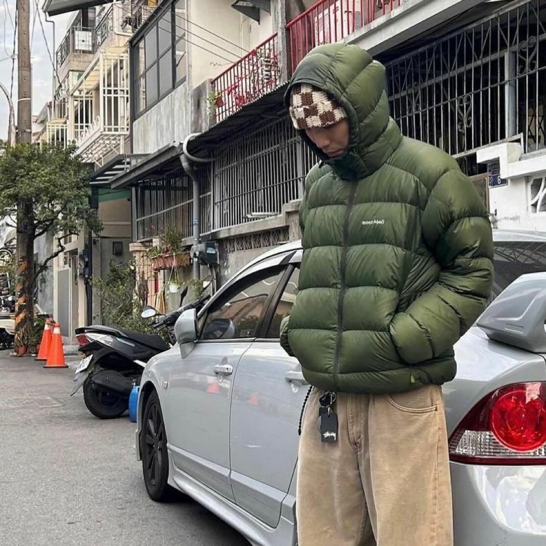 【極美品❗️】mont-bell ダウンジャケットS ドローコード 160