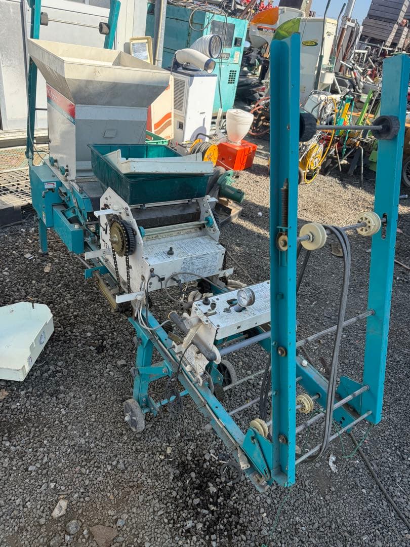 【福岡県みやま市】クボタ 播種機 SR-231KRW 100V 折り畳み