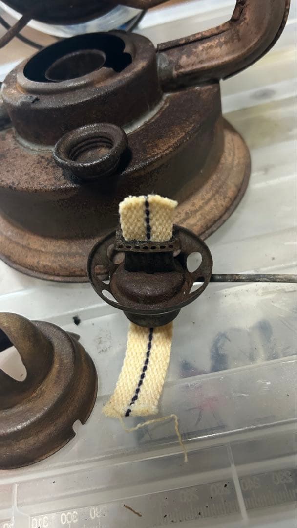 希少で大変古いランタン MIKADO300 使用可能