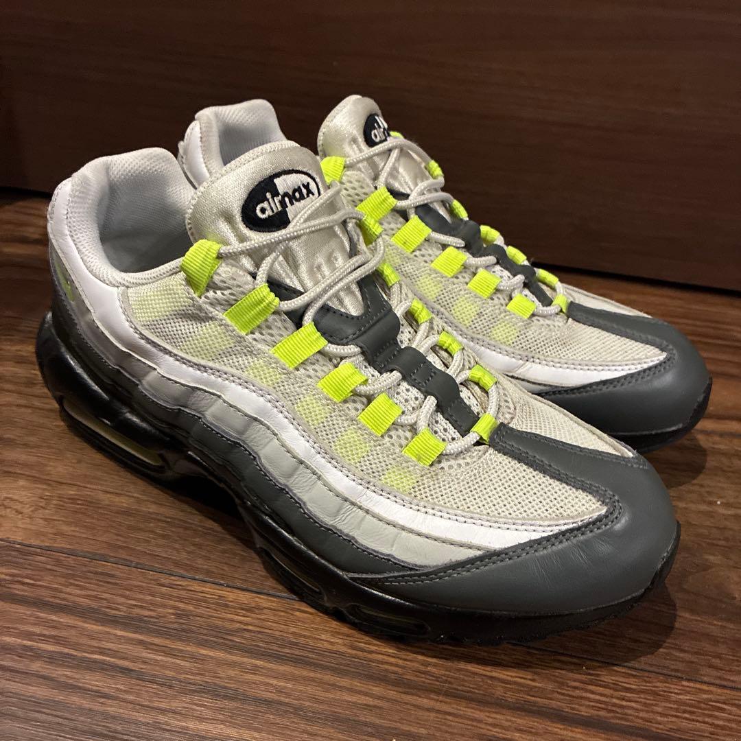 ナイキ バイ ユー エア マックス 95 アンロックド