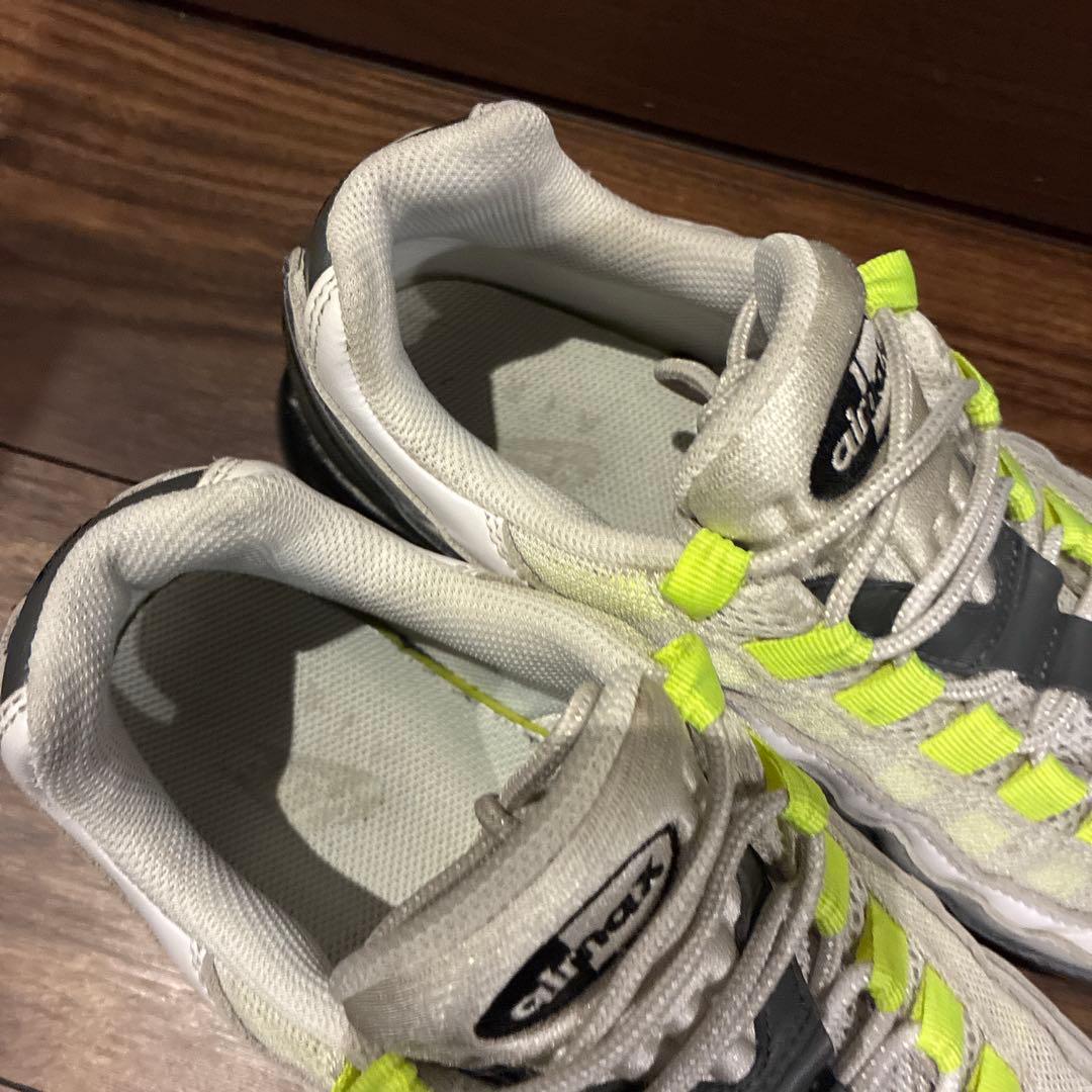 ナイキ バイ ユー エア マックス 95 アンロックド