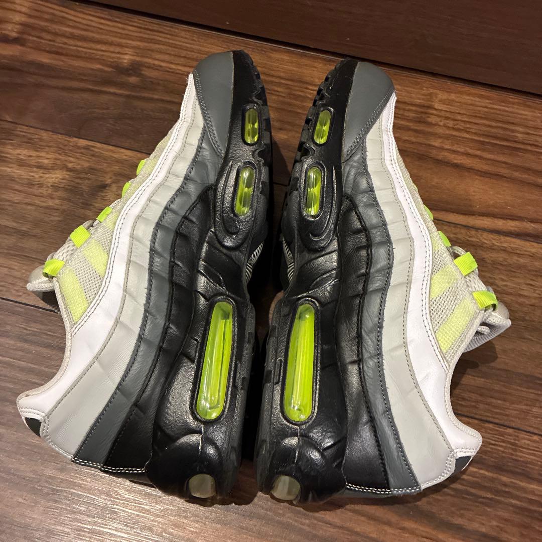 ナイキ バイ ユー エア マックス 95 アンロックド