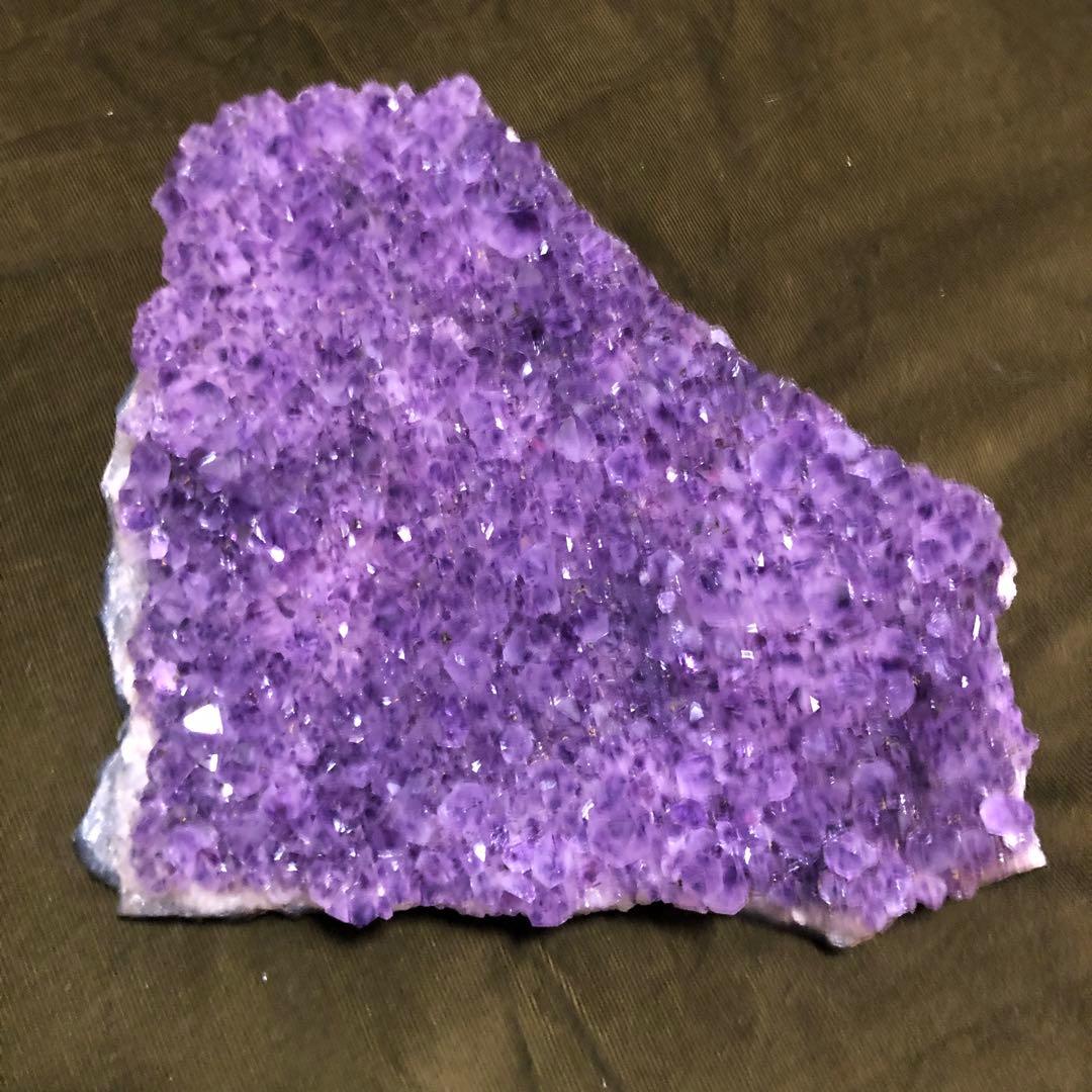 アメジスト 置物 木製台座付き 大きめ