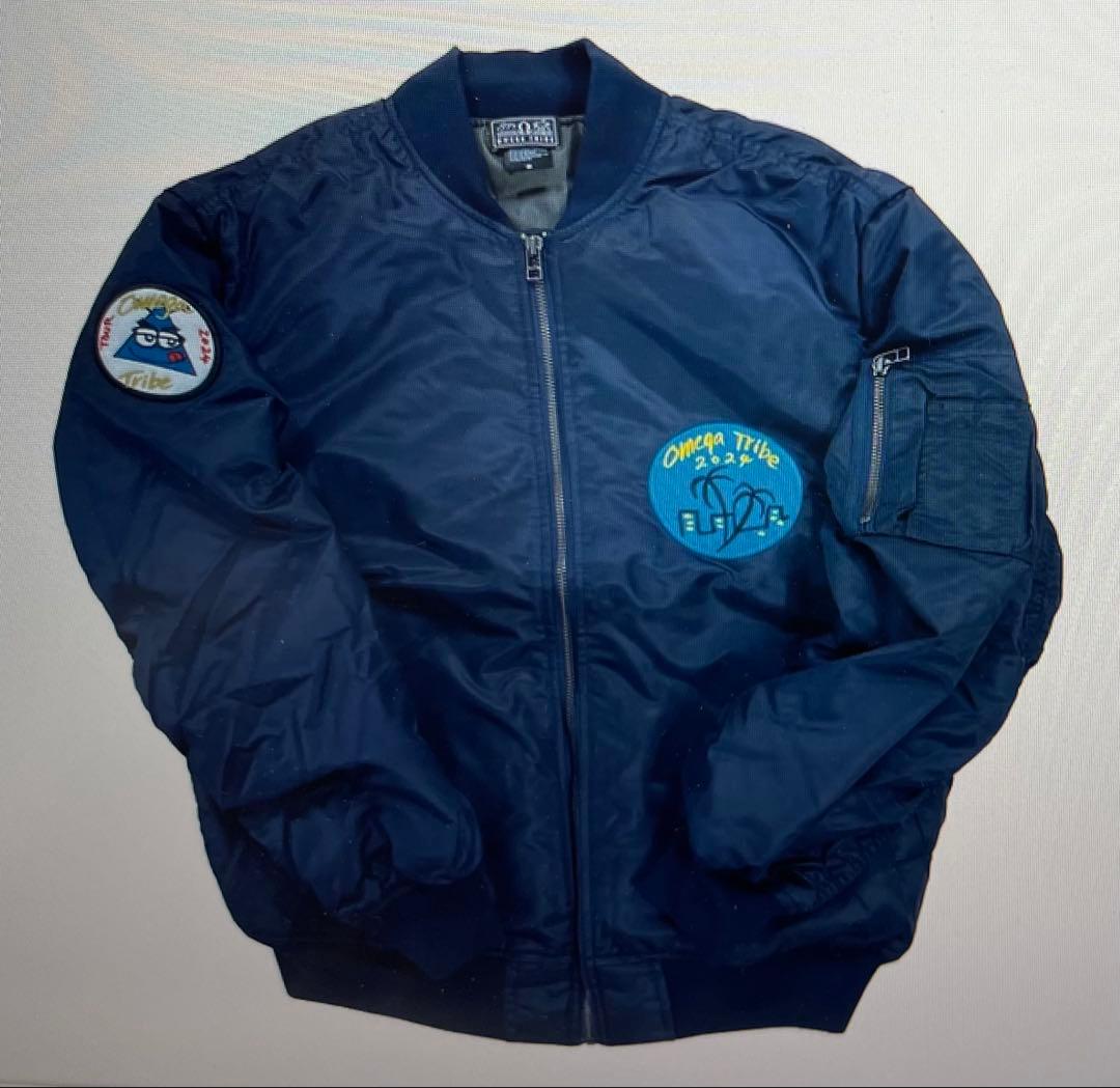 新品　オメガトライブ MA-1ジャケット　ピンバッジおまけ付き