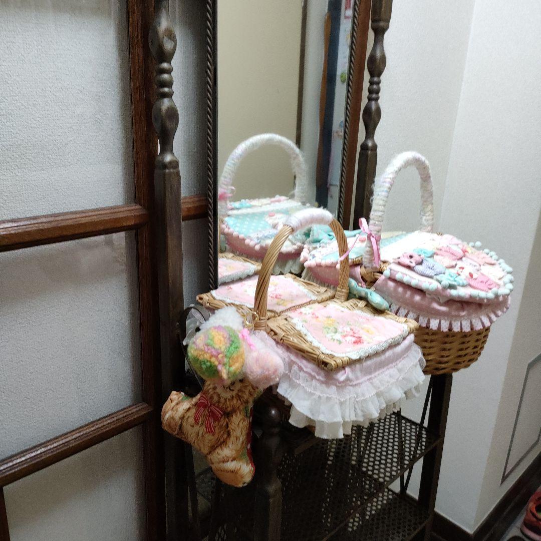 激レア　アイアンラック　薔薇飾りラック