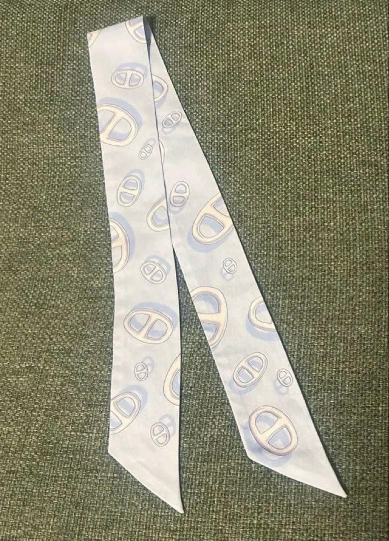 【人気柄】HERMES エルメス ツイリー シェーヌダンクル柄 水色 箱無し