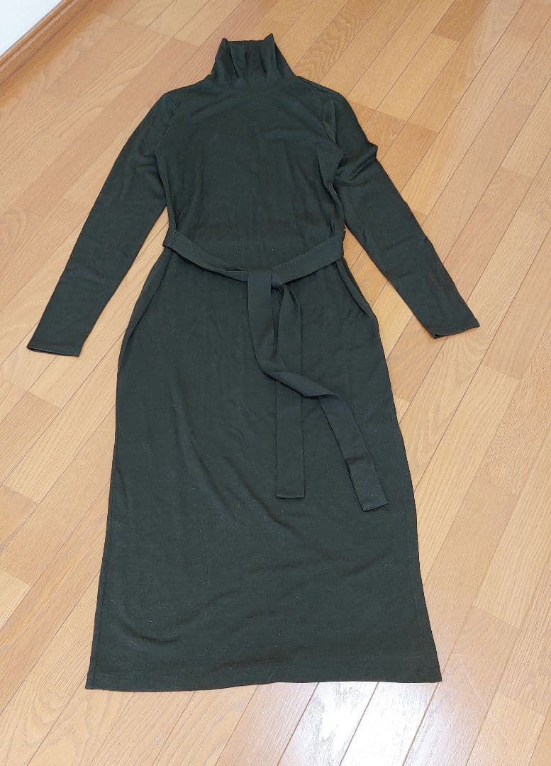 未使用✨POLO RALPH LAUREN ワンピース　カーキ