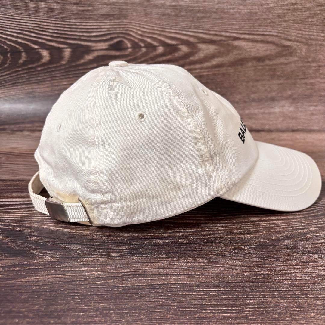 【人気 】バレンシアガ ベースボールキャップ ユニセックス ホワイト ロゴ刺繍