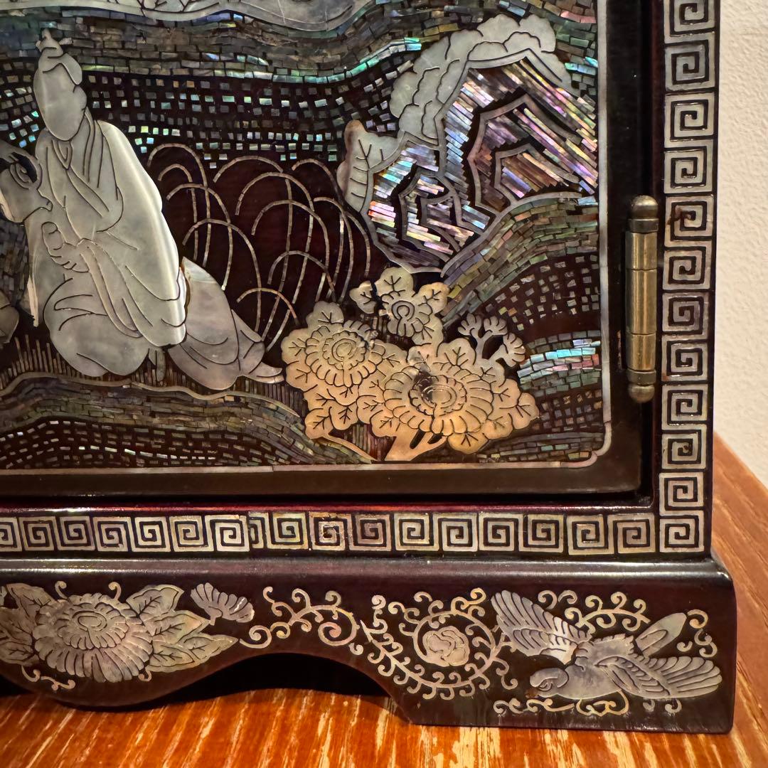 【珍品】豪華 螺鈿細工 観音開き 小物収納 小引出し 漆 鏡面仕上げ 李朝家具