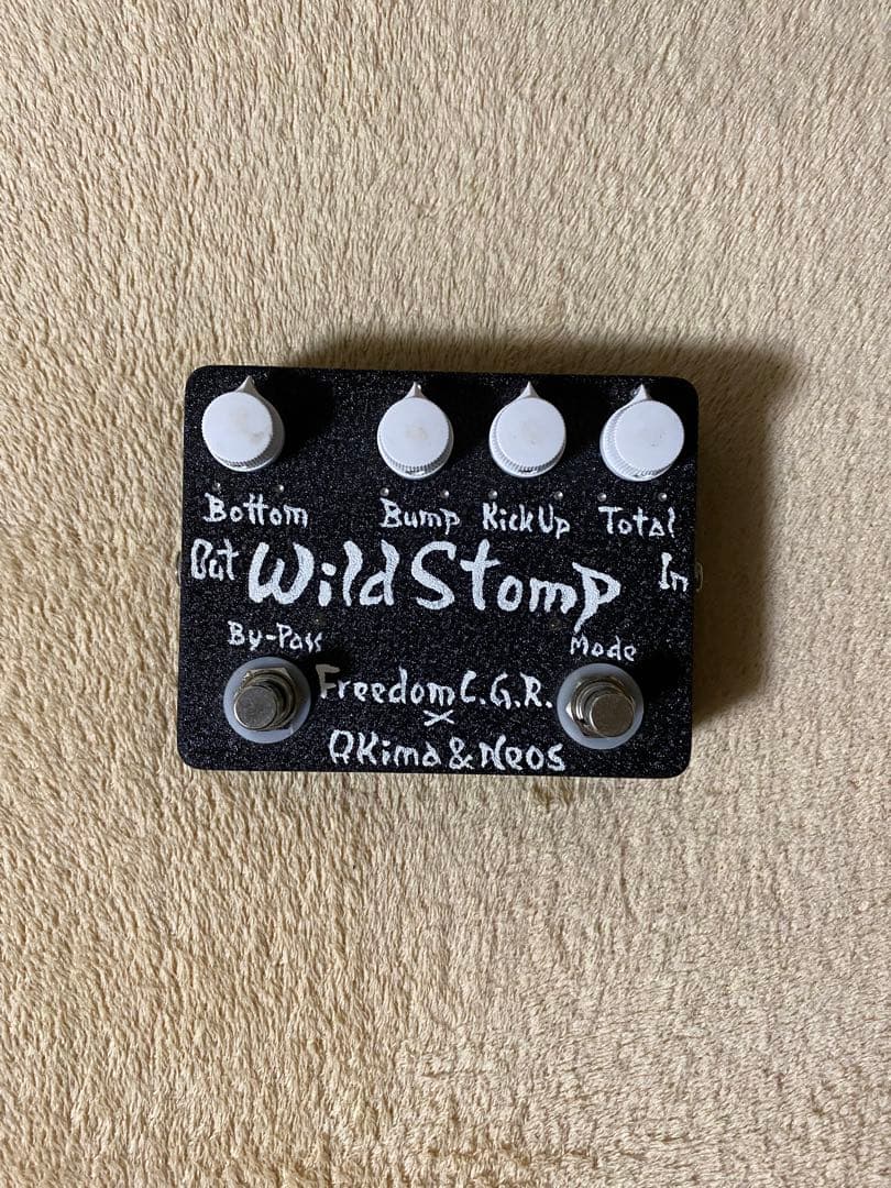 Wild Stomp ベースエフェクター