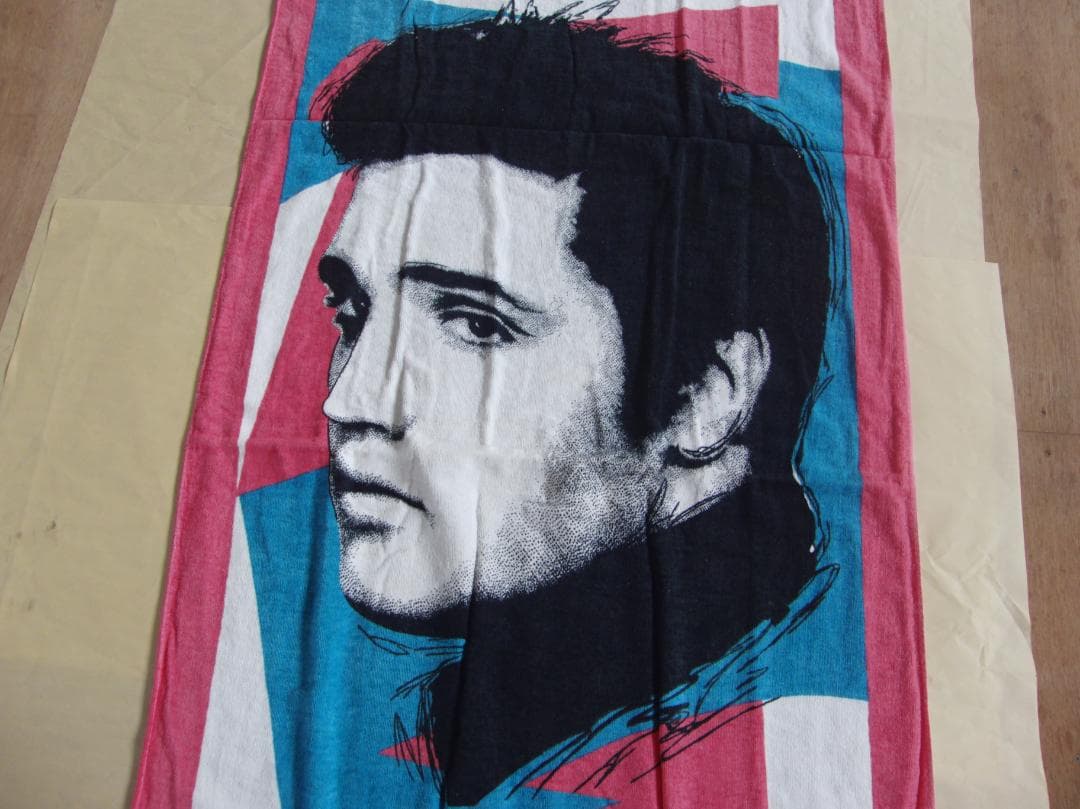 エルビスプレスリー　ビーチタオル(新品未使用）