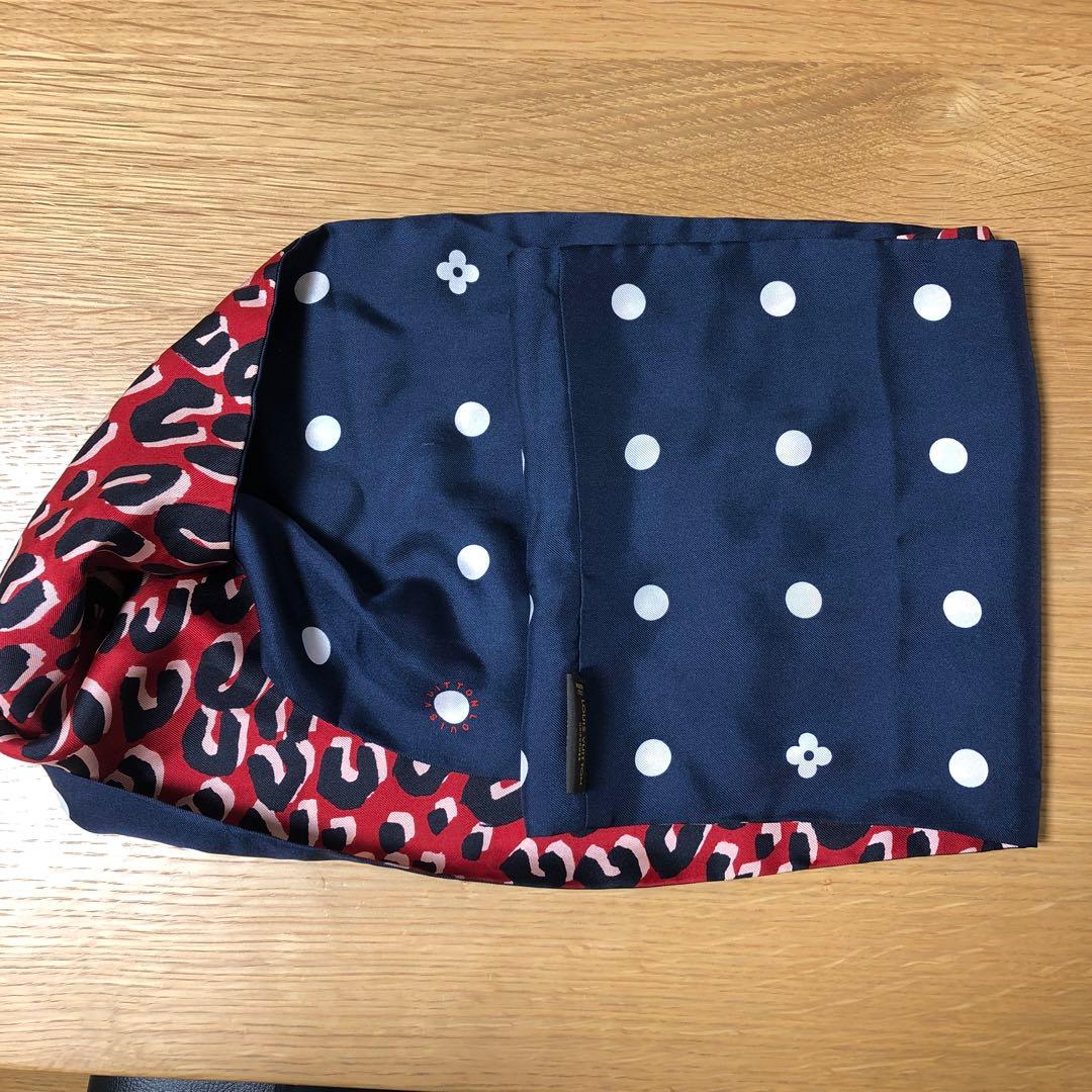 ルイ・ヴィトン　シルクスヌード