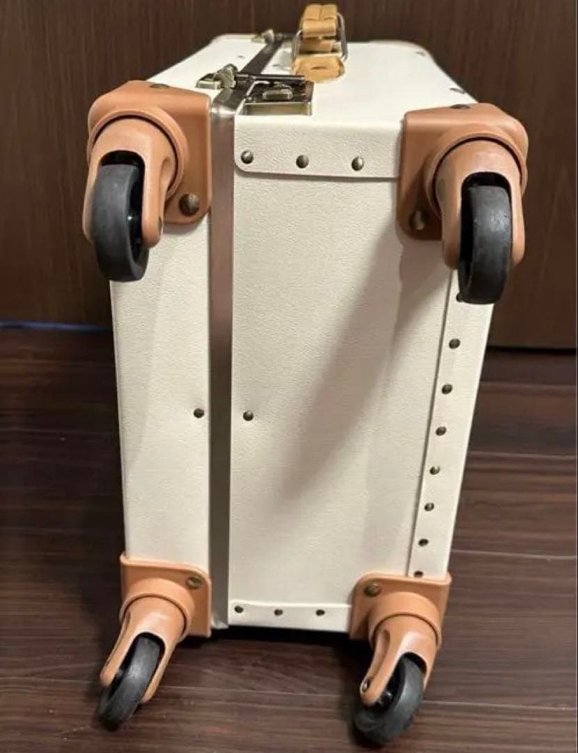 り*ん様 ミッフィー　トランク　キャリーバッグ　キャリーケース　トランクケース