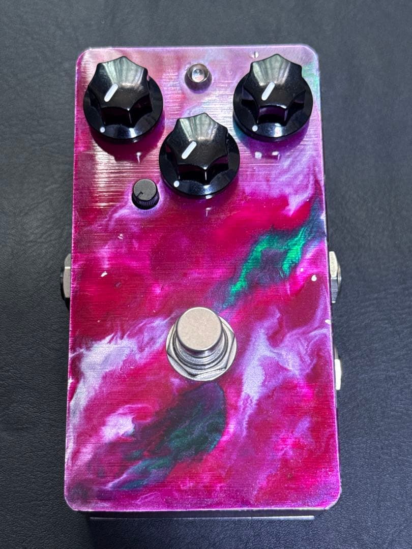 leqtique 9/9　ディストーションペダル　USED