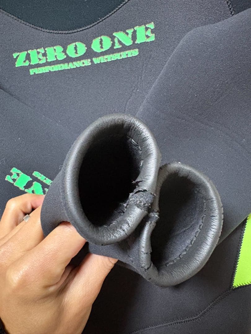 ZERO ONE(ゼロワン)5×3mm セミドライ メンズMLサイズ相当