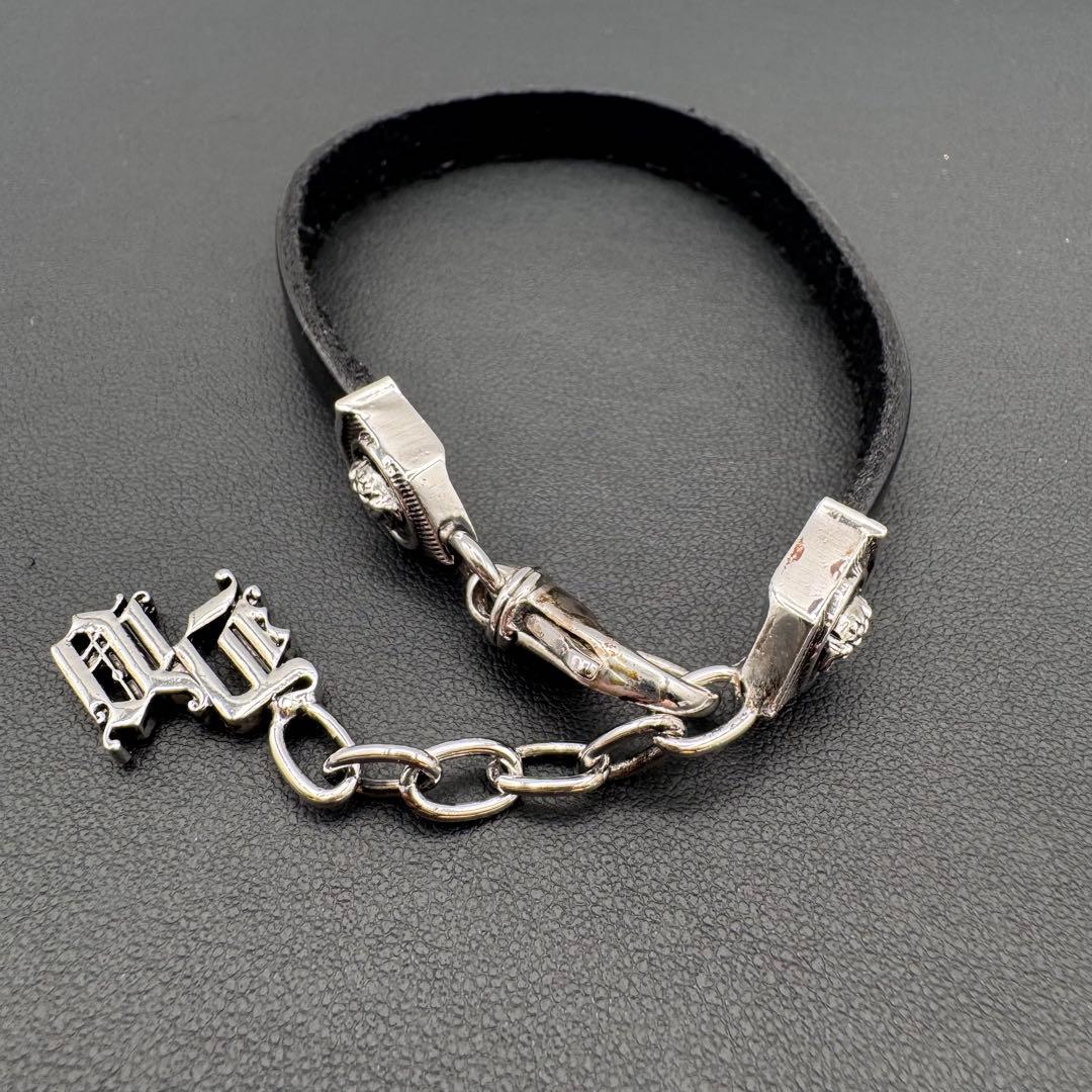 レア VERSACE ヴェルサーチ レザー ブレスレット チャーム イタリア製