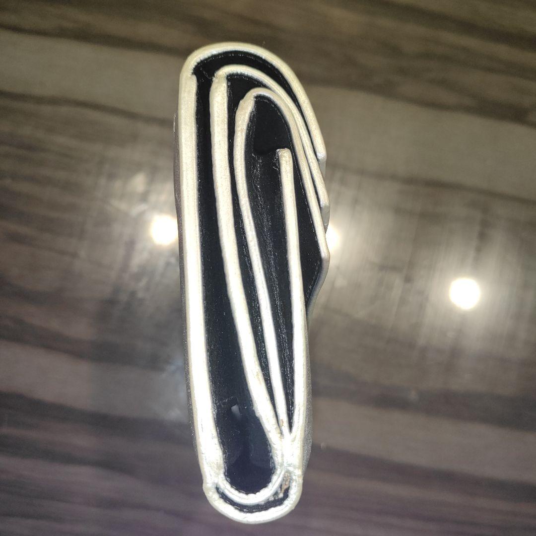 【新品未使用】DIESEL ディーゼル 二つ折り財布 シルバー 箱付き