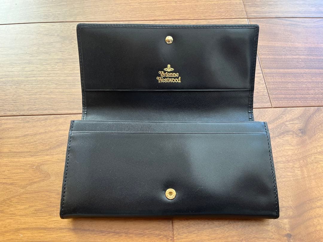 ヴィヴィアンウエストウッド　長財布　ブラック　レザー