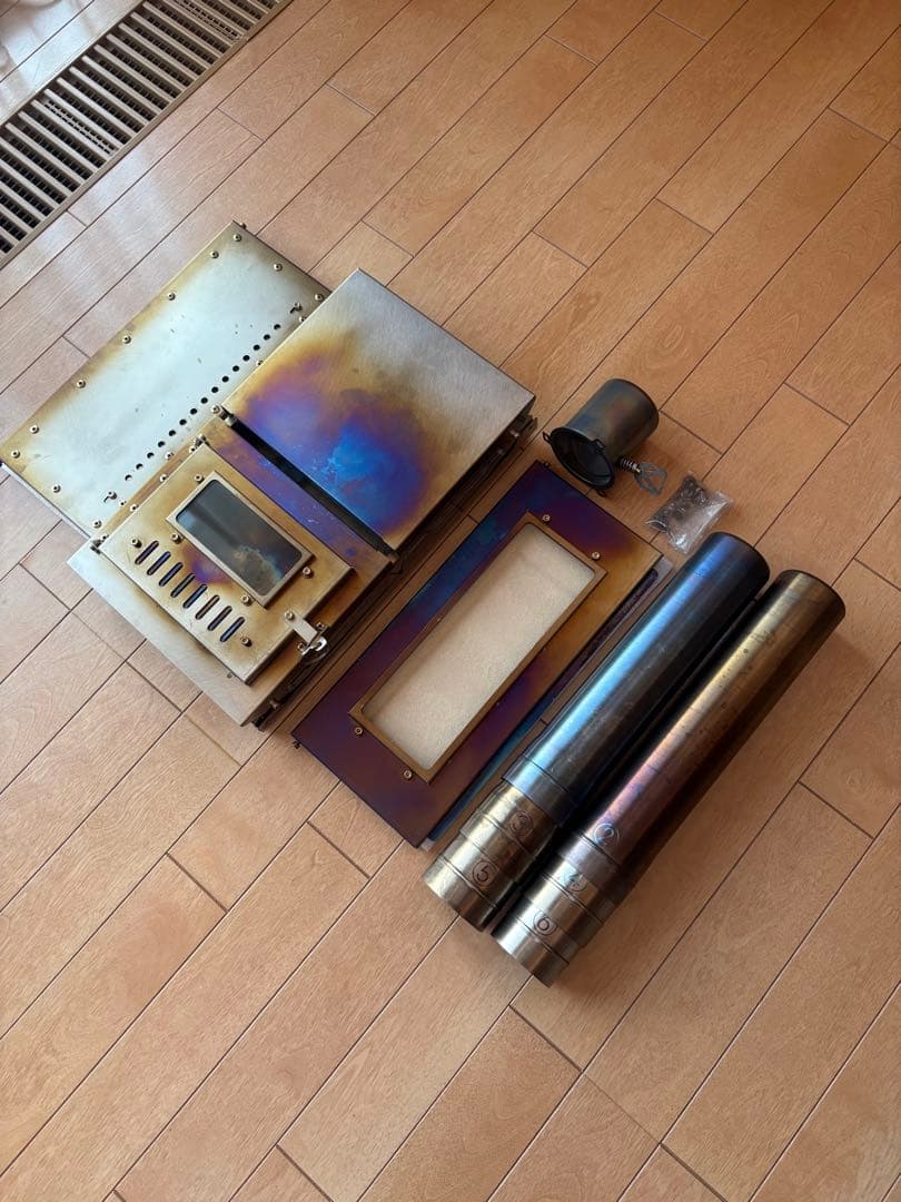 チタン薪ストーブ soomloom/POMOLY TOMOUNT