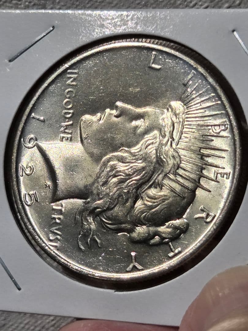 アメリカ合衆国　ピースダラー(1ドル)銀貨　1925