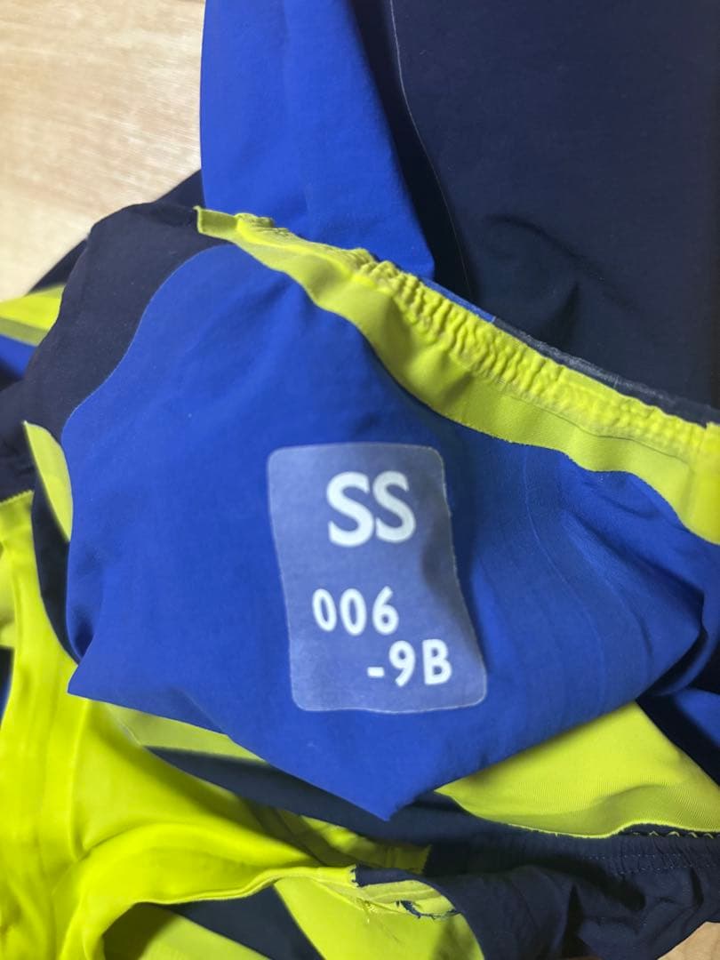 arena レース用 競泳水着 レディース　ss（おまけ付き）