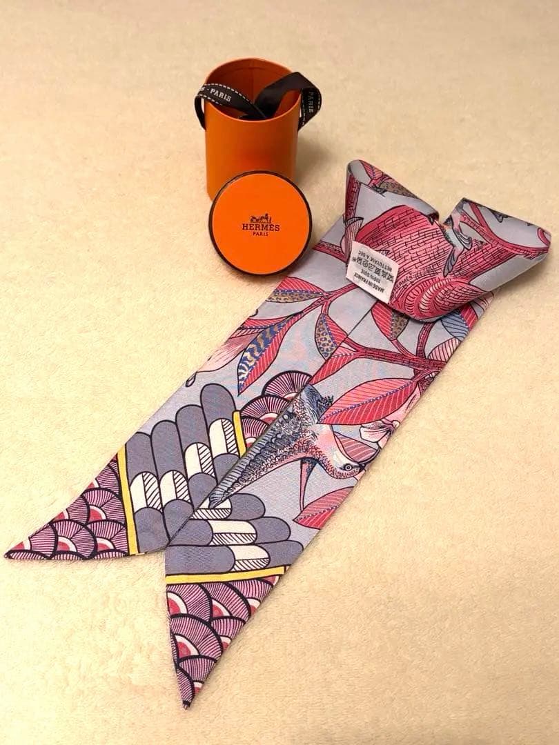 HERMES エルメスツイリーシルクスカーフ バード エルメスヘアバンド