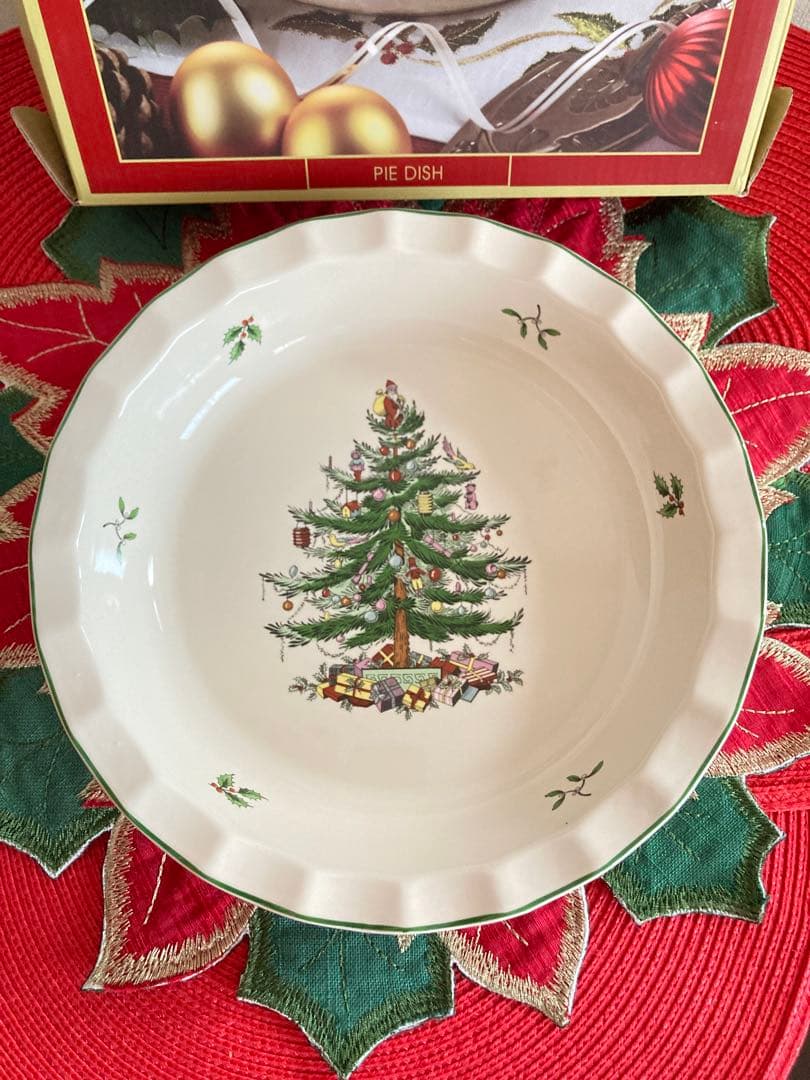 Spode（スポード）　パイ皿クリスマスツリー柄　　新品未使用品
