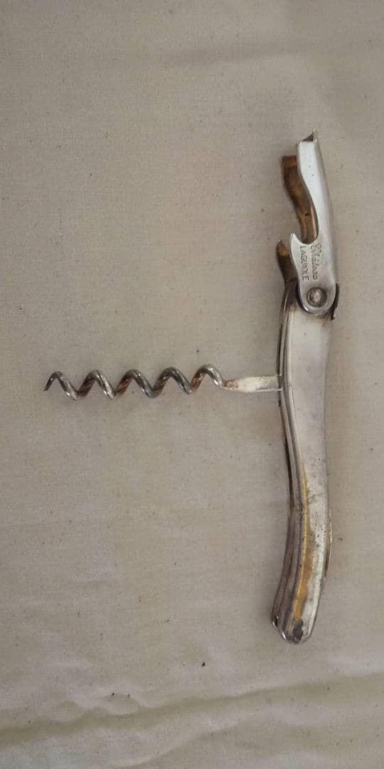 ★箱・取扱説明書★シャトーラギオールのソムリエナイフ