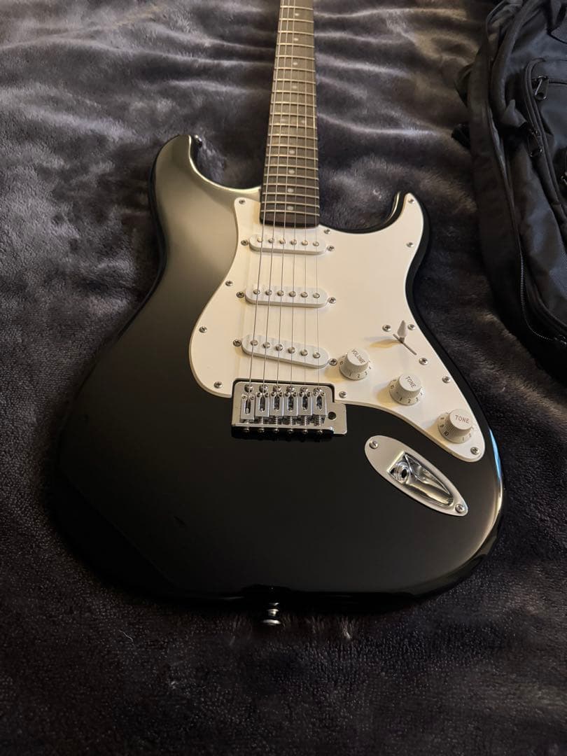 美品 Squier affinity STRATOCASTER