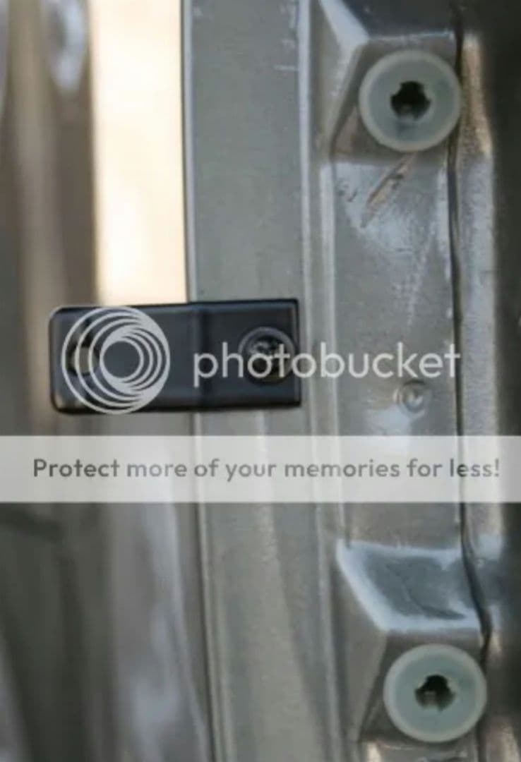 06〜08y ホンダ リッジライン テールランプ テールライト ガード