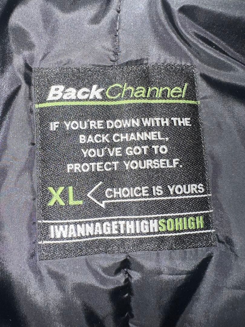 Back Charge ブラック フード付きジャンパー