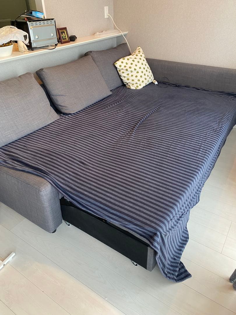 【直接お渡し】IKEA フリーヘーテン FRIHETEN ソファベッド