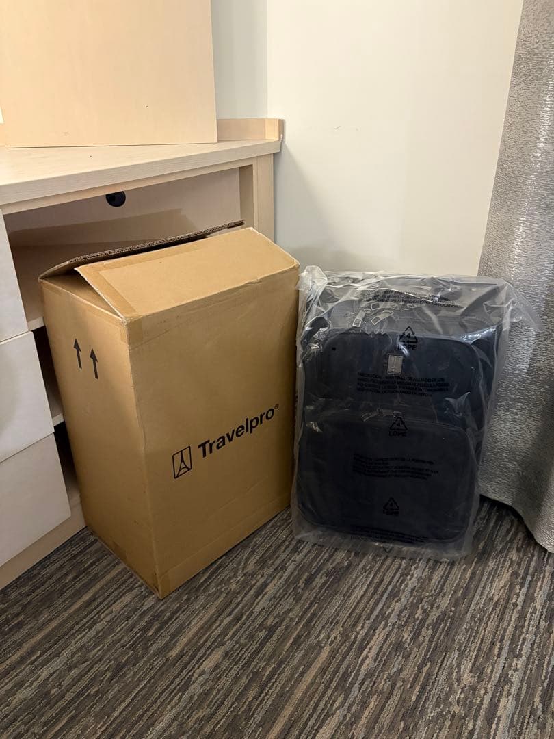 Travelpro トラベルプロ FlightCrew5 21