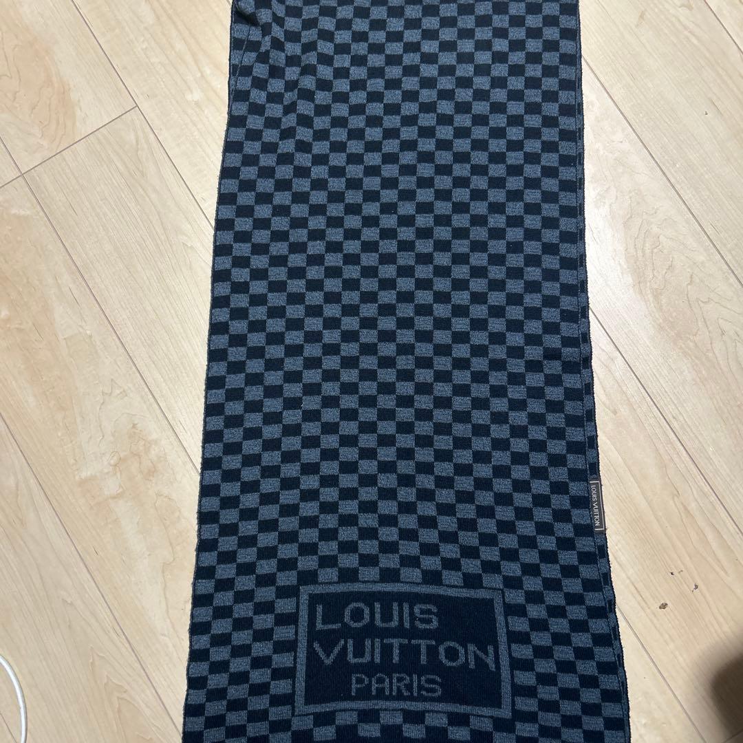 LOUIS VUITTON チェック柄マフラー