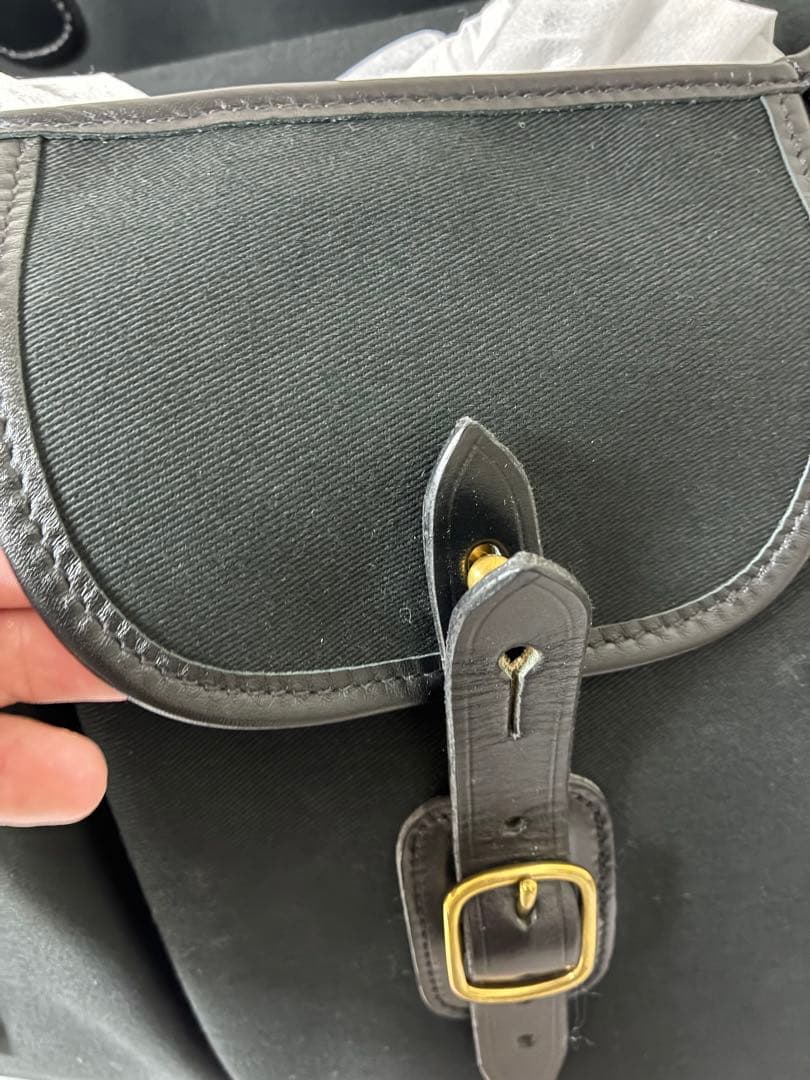 Brady ARIEL TROUT SMALL アリエルトラウト スモール