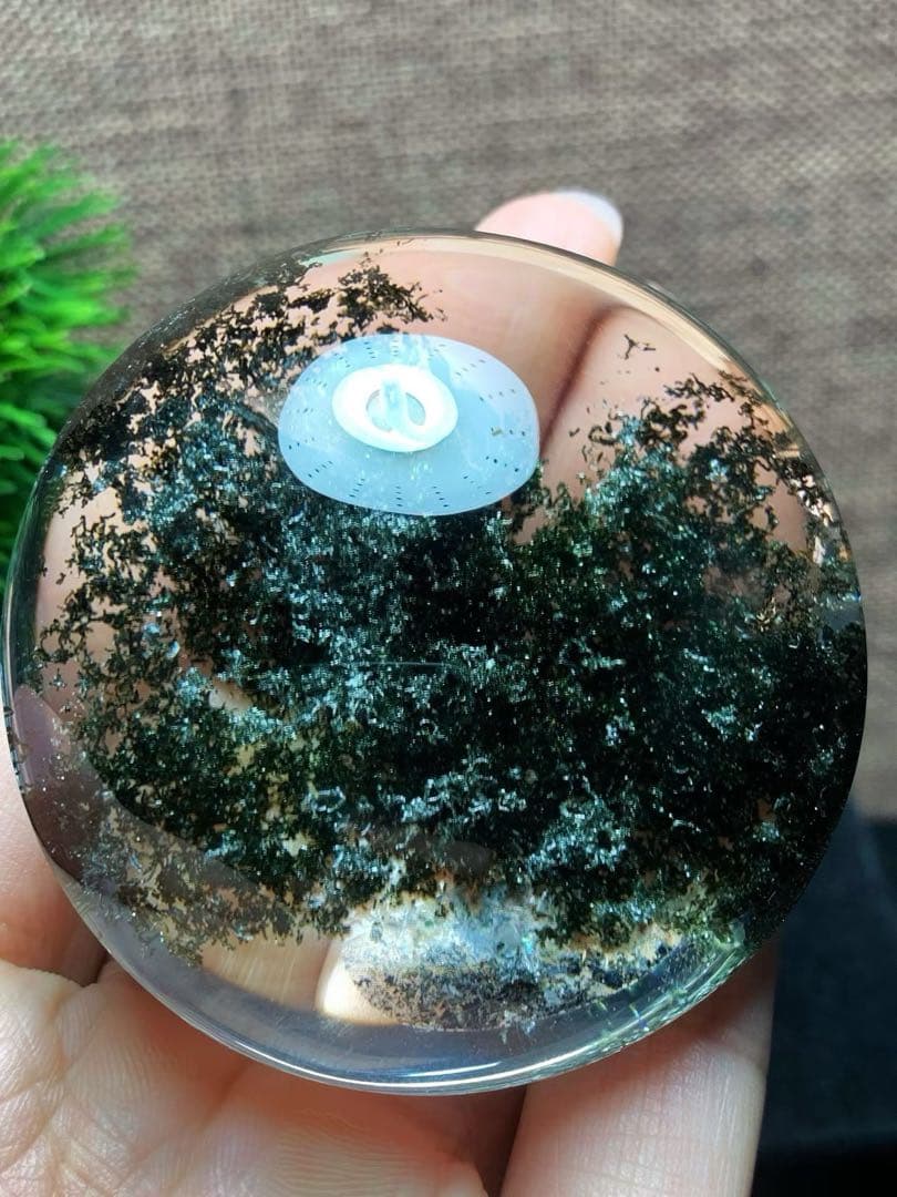 ⭐︎【極上品】天然 グリーン ガーデン クォーツ 置物 149g