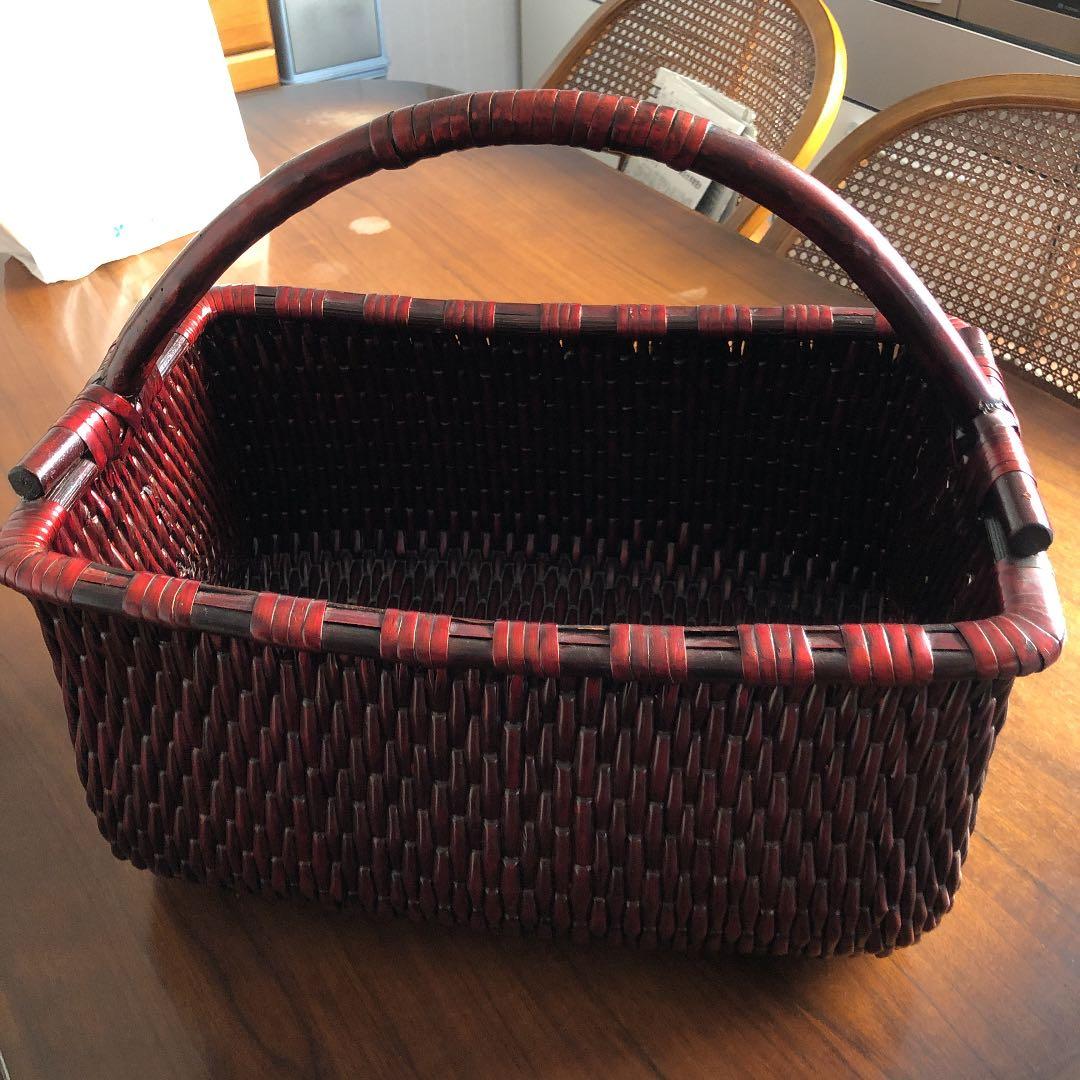 編み籠　バスケット