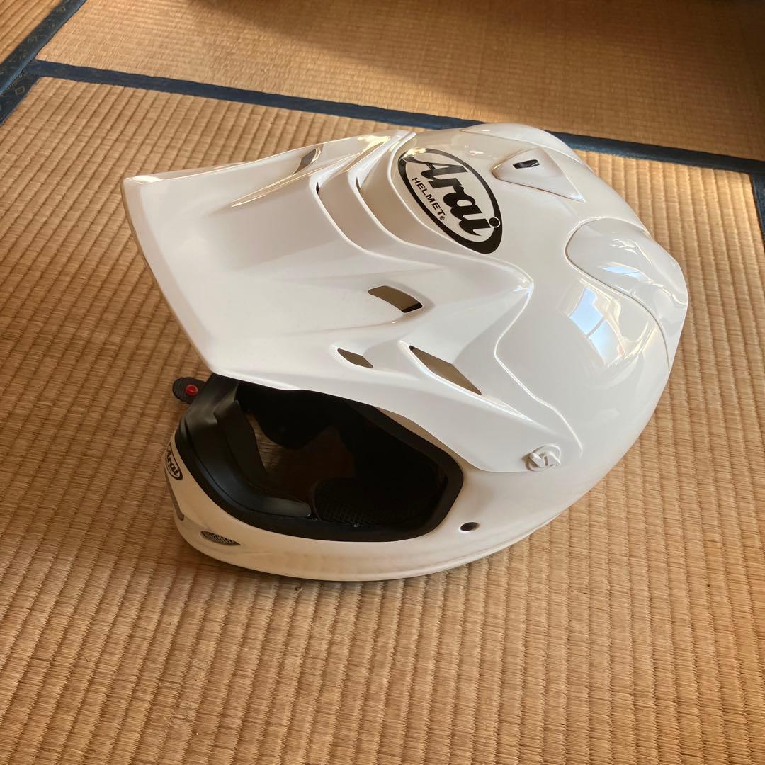 アライ Vクロス3ヘルメット