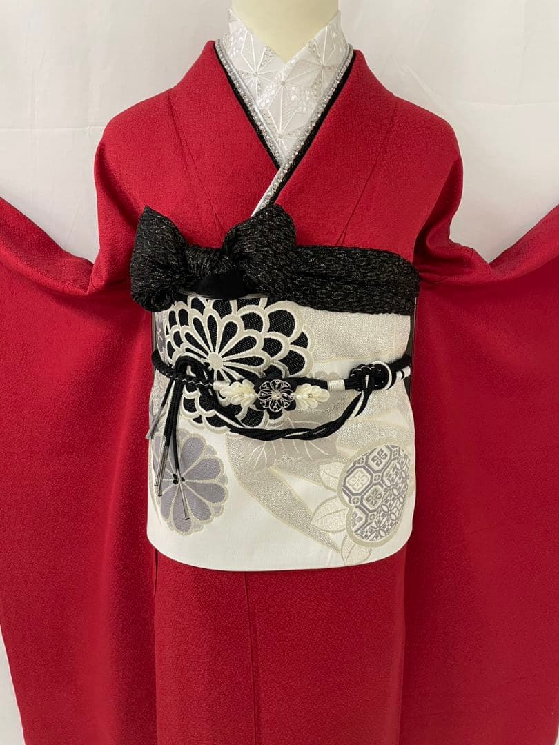 売約済み【Retoro -Modern】★★正絹　無地　振袖5点セット★★