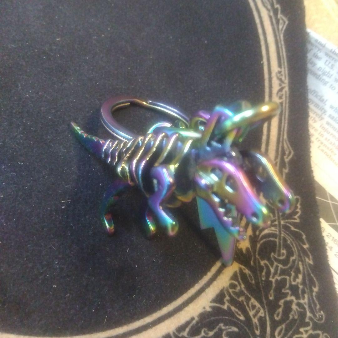 コーチ　レインボーメタリック　レキシー　立体　キーホルダー【美品、希少？】